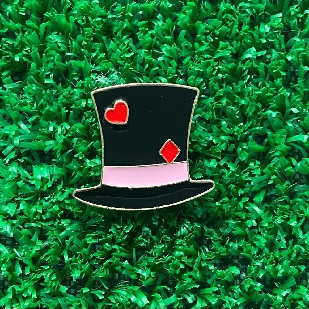 Hat Alice in Wonderland Collection Enamel Pin